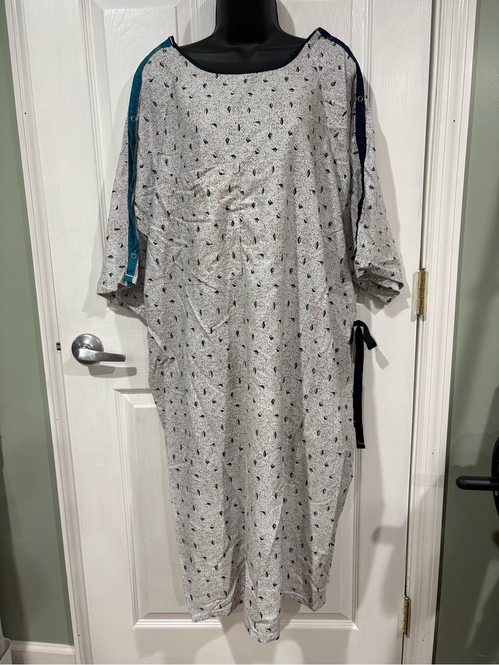 Light Gray Printed Hospital Gown with Teal Accent